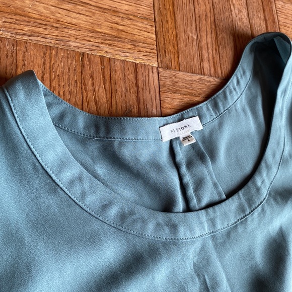 Pleione flowy blouse Nordstrom - Picture 2 of 4